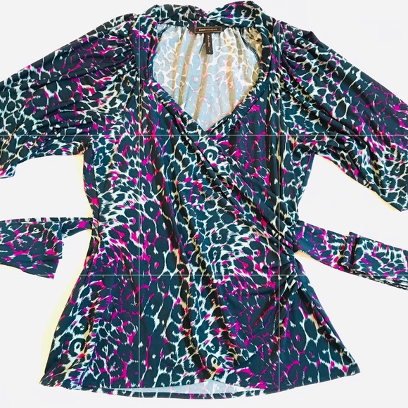 BCBGMAXAZRIA Wrap Stretchy Blouse. Attached Belt. (Poly/Spandex). EUC - Picture 3 of 6